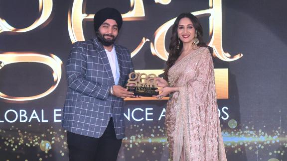 Maskeen Overseas won GEA2019 award for Most Trusted Play School Toys Manufacturer in India